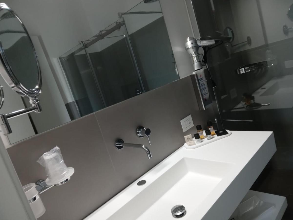 De Guidani Experience Hotel Lecce Ngoại thất bức ảnh